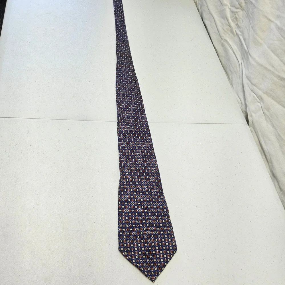 Handmade Silk Necktie Mens Navy Blue Burgundy Geometric Medallion Made‎ in USA